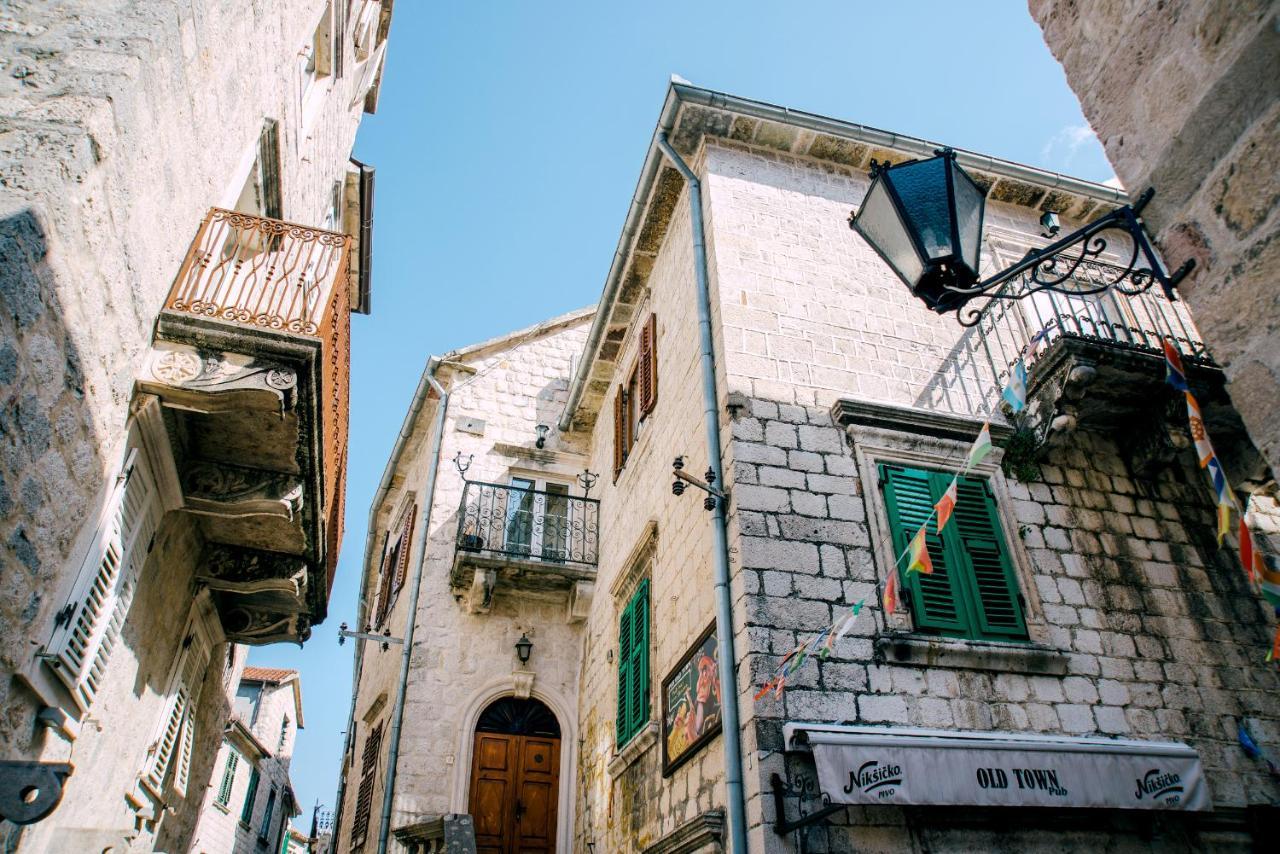 D & Sons Apartments Kotor Buitenkant foto